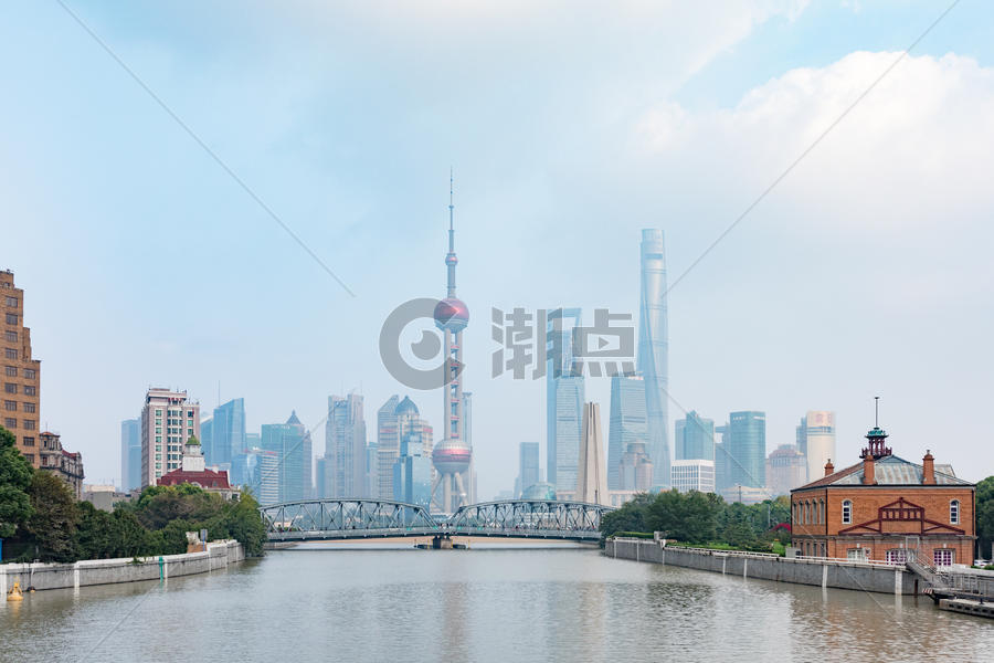 上海外滩苏州河图片素材免费下载