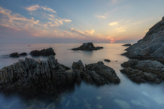 黄渤海分界线海边落日图片素材免费下载