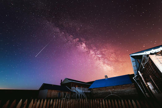 北方银河夜景图片素材免费下载