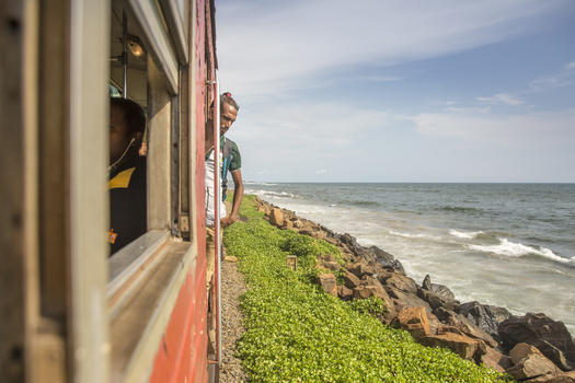 斯里兰卡小火车图片素材免费下载