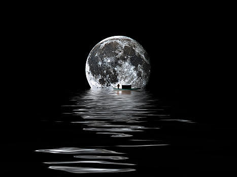 月亮下的倒影素材图片素材免费下载