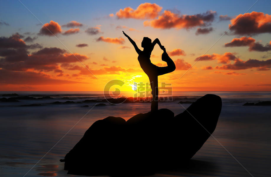 晨练瑜伽图片素材免费下载