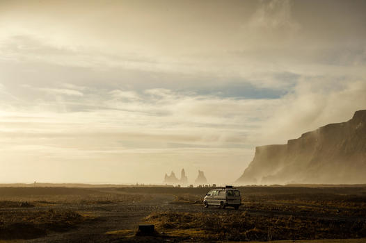 冰岛笔架山暮霭图片素材免费下载