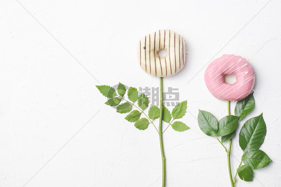 创意甜甜圈面包图片素材免费下载