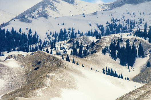 新疆雪山雪原图片素材免费下载