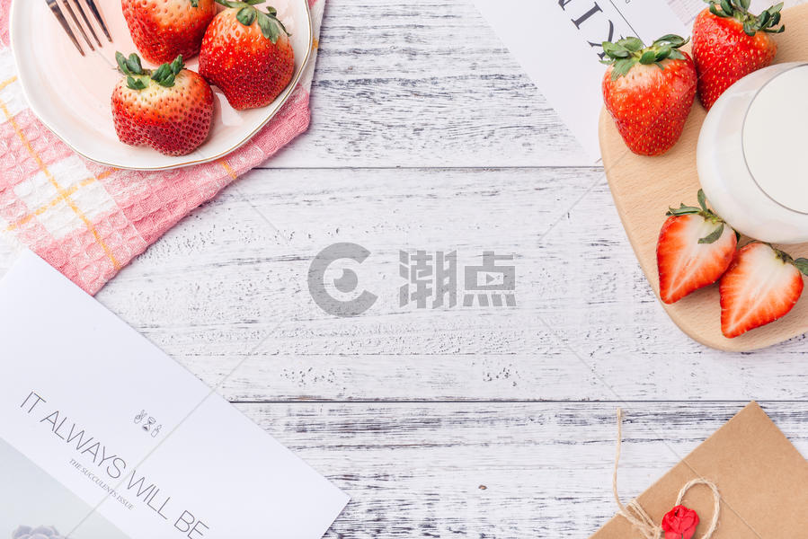 新鲜水果草莓静物图片素材免费下载