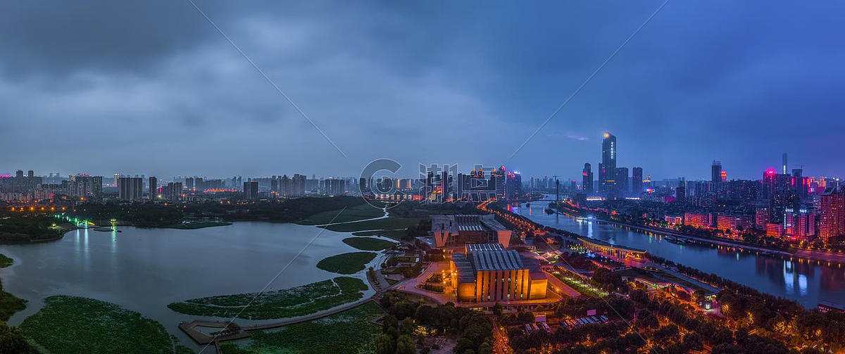 武汉汉江城市夜景高清全景图片素材免费下载