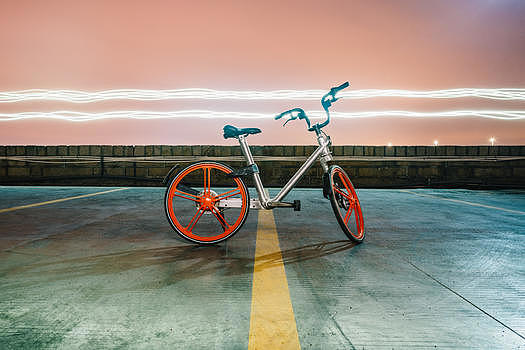 自行车夜景光绘图片素材免费下载