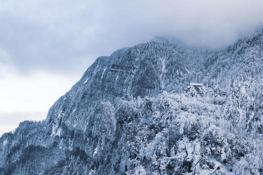 冬天的峨眉山图片素材免费下载