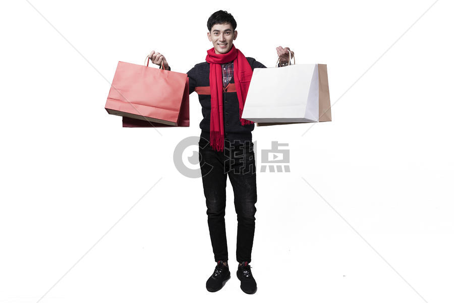 新年喜庆男士人像手持购物袋图片素材免费下载