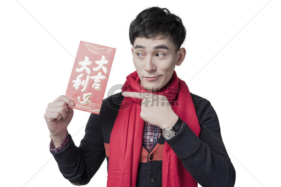 春节男士人像手持红包图片素材免费下载