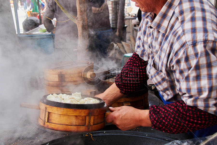 新疆喀什特色小吃薄皮包子图片素材免费下载