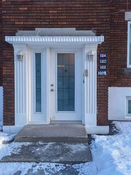 加拿大雪后的房屋门前图片素材免费下载