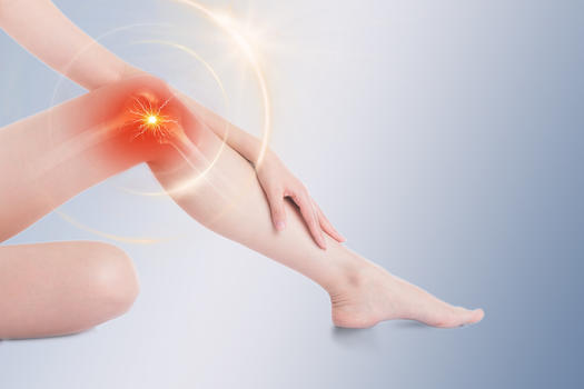 女性膝关节疼痛图片素材免费下载