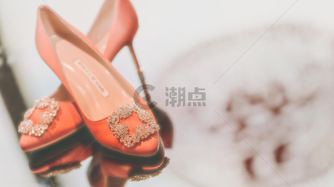 唯美的婚鞋图片素材免费下载