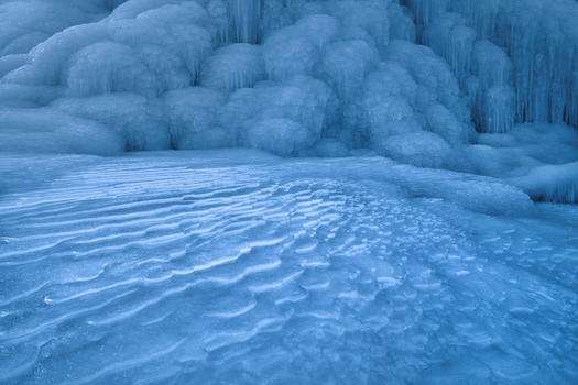 寒冷的冰雪雾凇图片素材免费下载