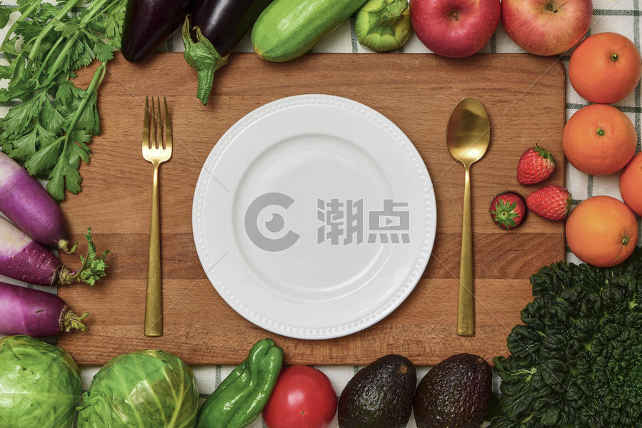 蔬菜组合与菜板餐盘素材图片素材免费下载