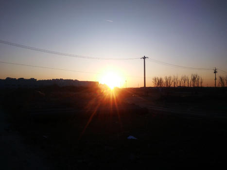 北京早晨的太阳图片素材免费下载