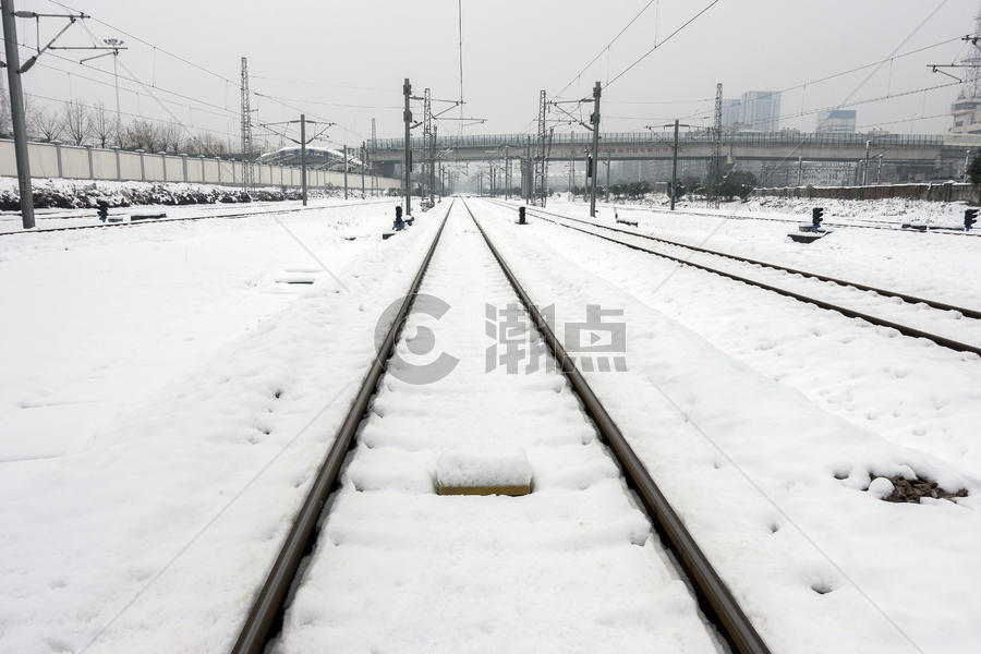 大雪后的雪景图片素材免费下载