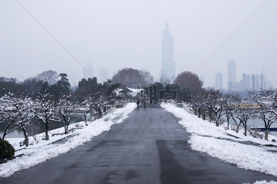 大雪后的城市图片素材免费下载