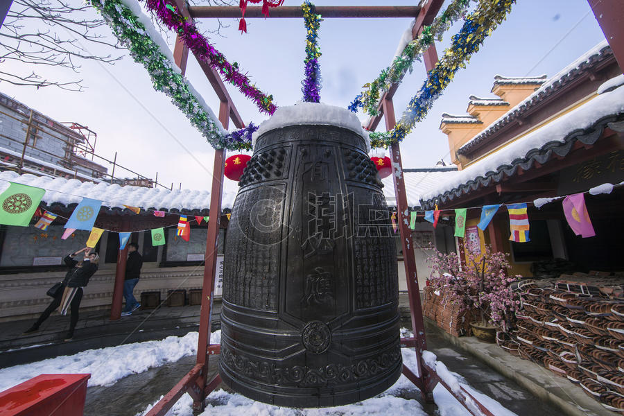 春节初一敲钟摄影图6720*4480图片素材免费下载-编号755995-潮点视频
