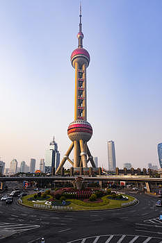 上海东方明珠的日景图片素材免费下载