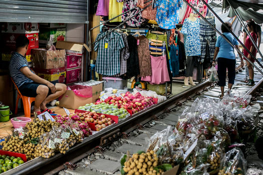 泰国美功铁道市场MaeklongRailway图片素材免费下载