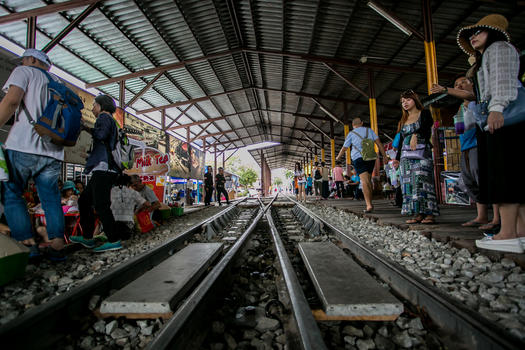 泰国美功铁道市场MaeklongRailway图片素材免费下载