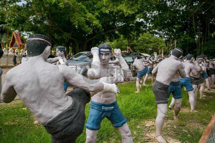 泰拳雕像图片素材免费下载