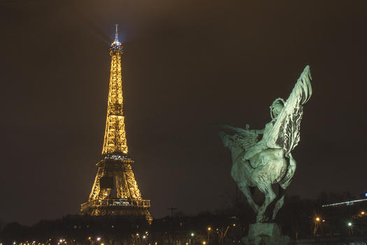 巴黎地标夜景图片素材免费下载