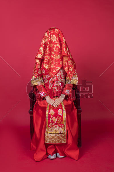 传统婚礼中的新娘子图片素材免费下载