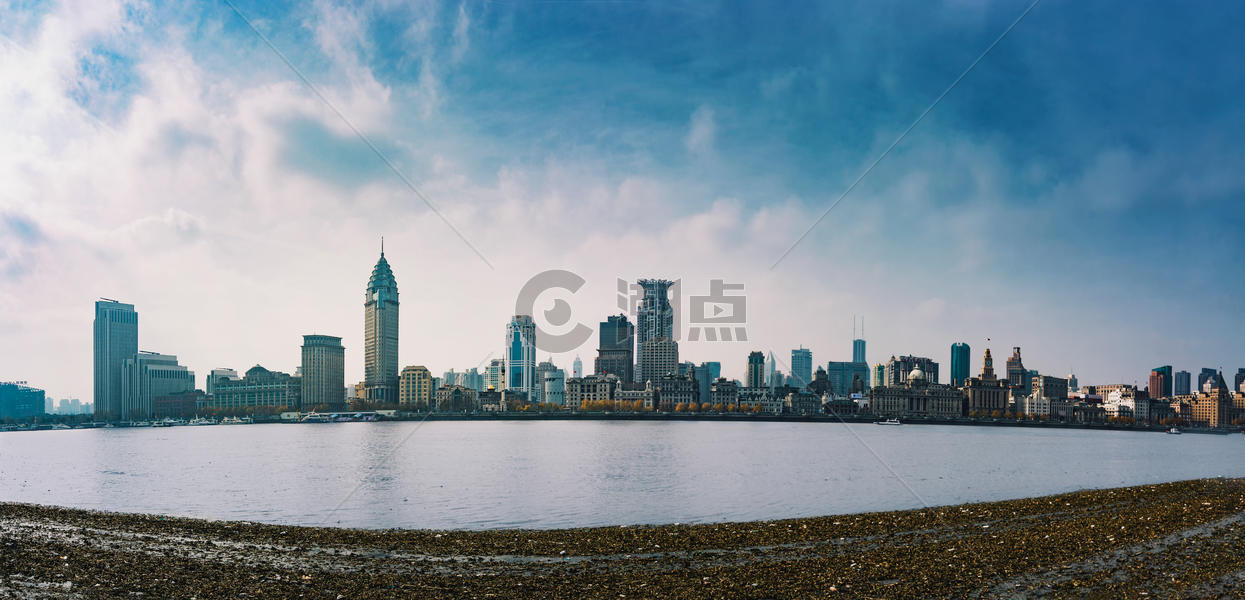 上海绿地滨江全景图片素材免费下载