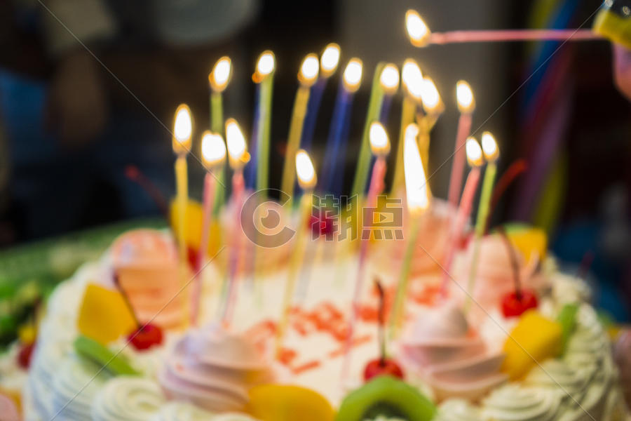 生日蜡烛图片素材免费下载