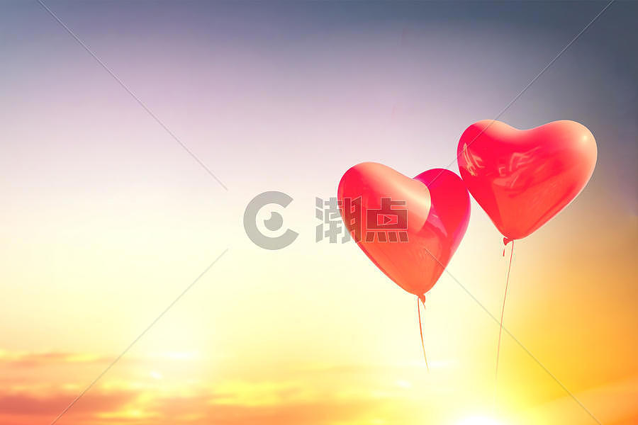 唯美情人节爱心气球图片素材免费下载