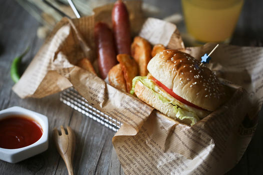 美式田园香肠汉堡快餐图片素材免费下载