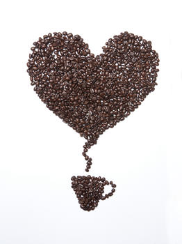 咖啡豆组成咖啡爱情象征图片素材免费下载