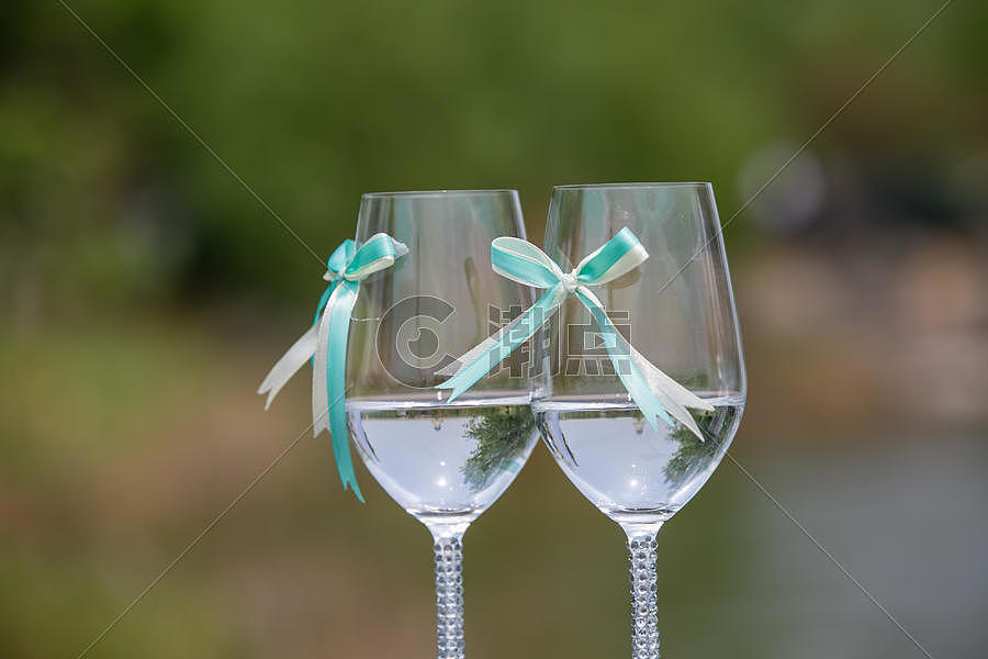 婚礼交杯酒杯图片素材免费下载