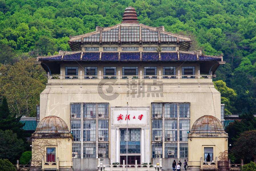 武汉大学历史老建筑图片素材免费下载