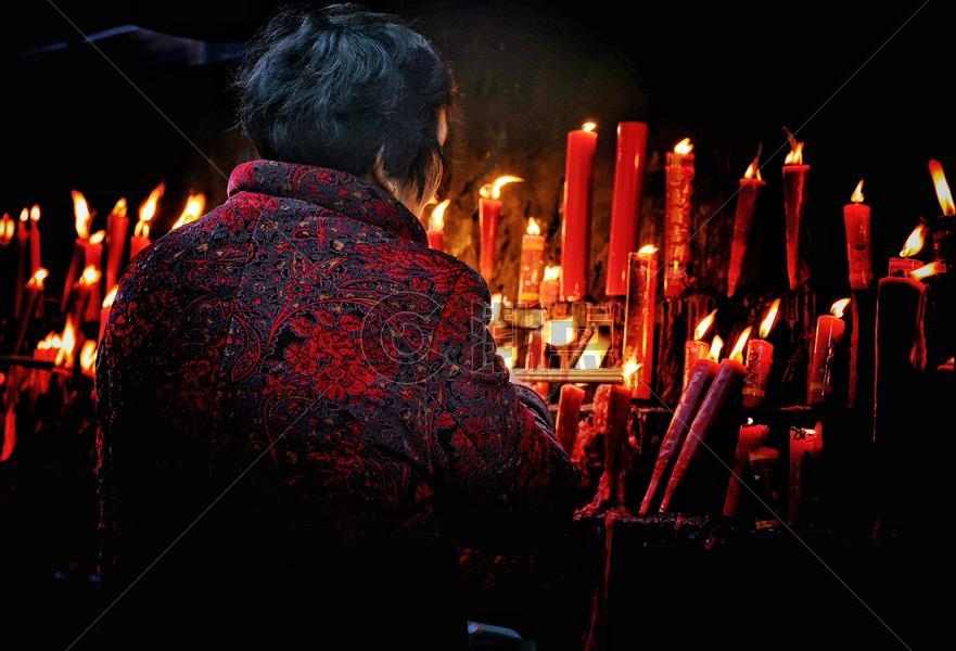 春节新年祈福蜡烛图片素材免费下载