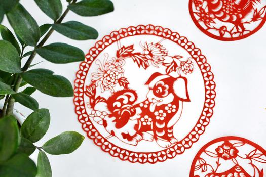 春节新年剪纸窗花图片素材免费下载
