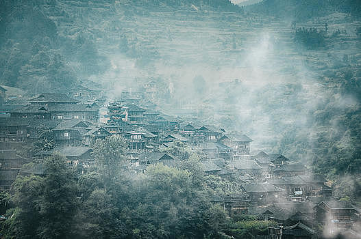 充满中国风意境的雾气照片图片素材免费下载