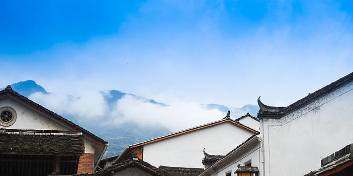 蓝天白云下的中国民居图片素材免费下载