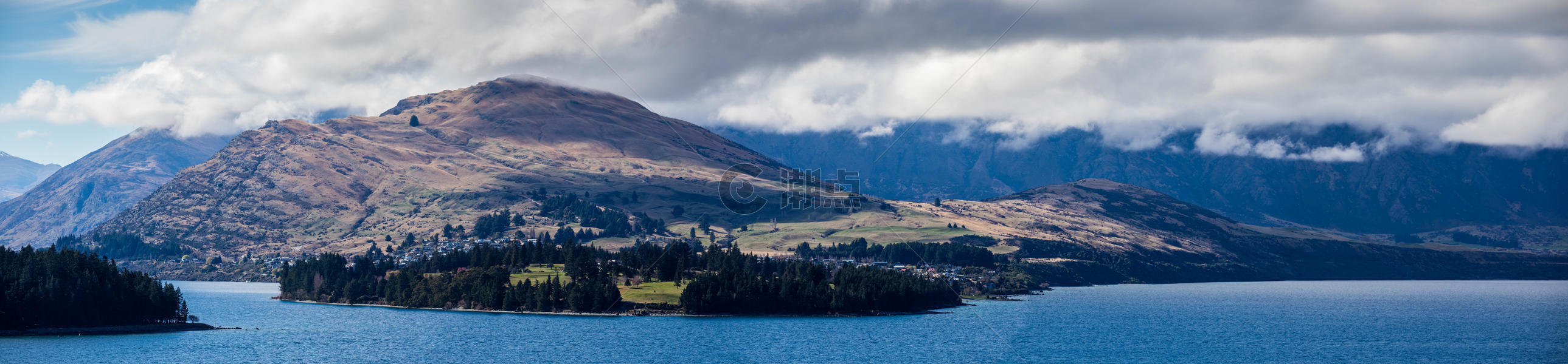 新西兰皇后镇瓦卡蒂普湖图片素材免费下载