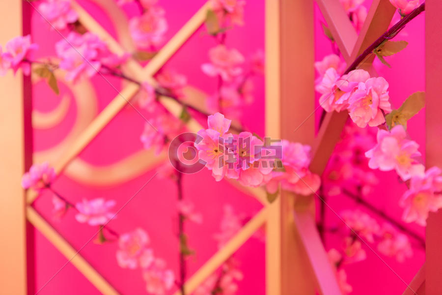 新春喜庆红色桃花装饰图片素材免费下载