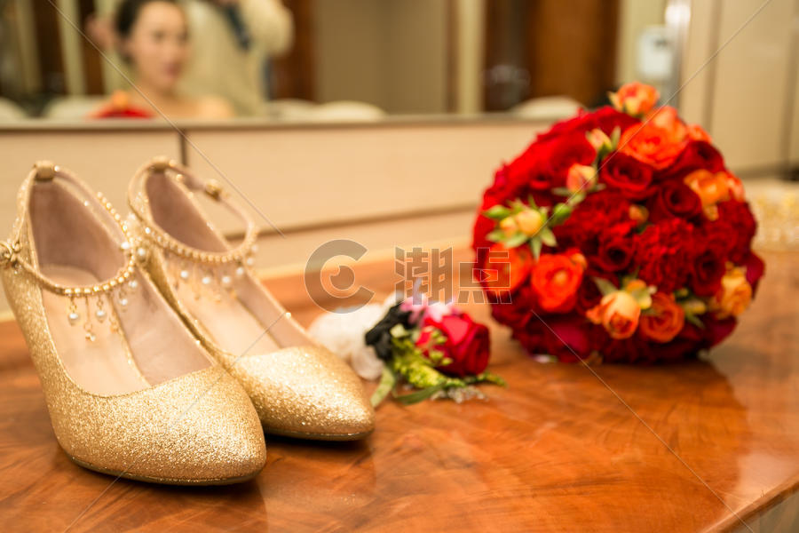 婚礼婚鞋手捧花图片素材免费下载