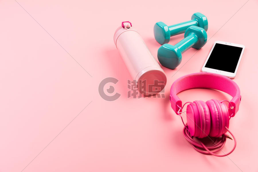 女性粉色健身静物背景图片素材免费下载