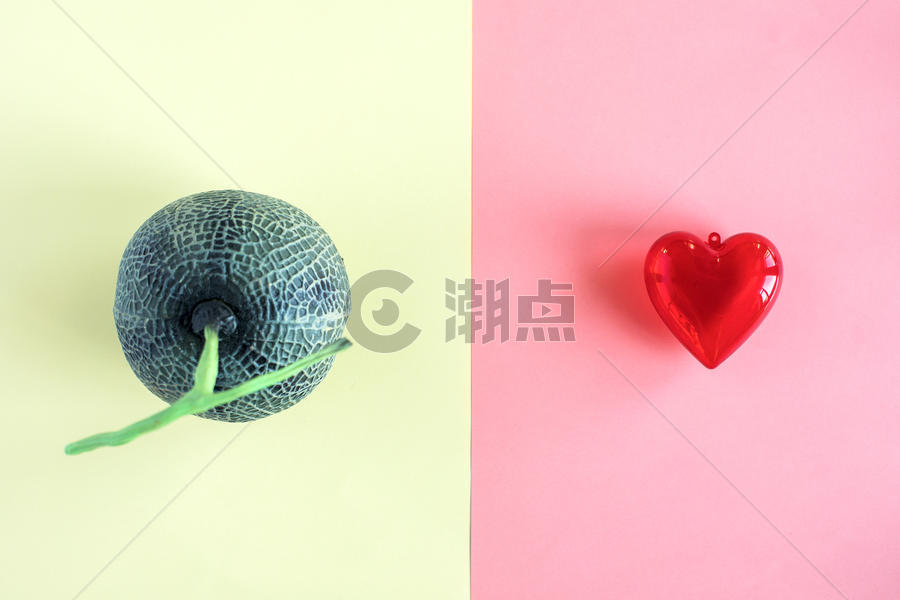 多彩水果和爱心的素材图片素材免费下载