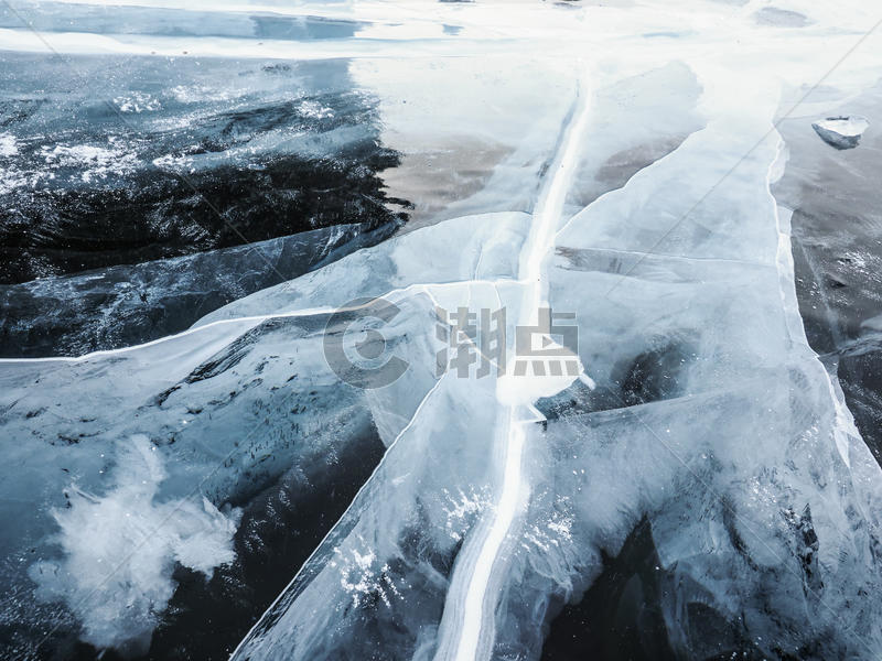 贝加尔湖冰裂缝图片素材免费下载