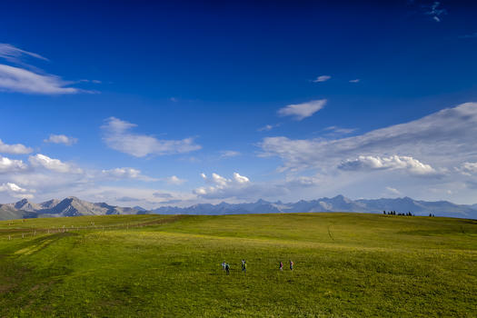 新疆喀拉俊草原美图图片素材免费下载