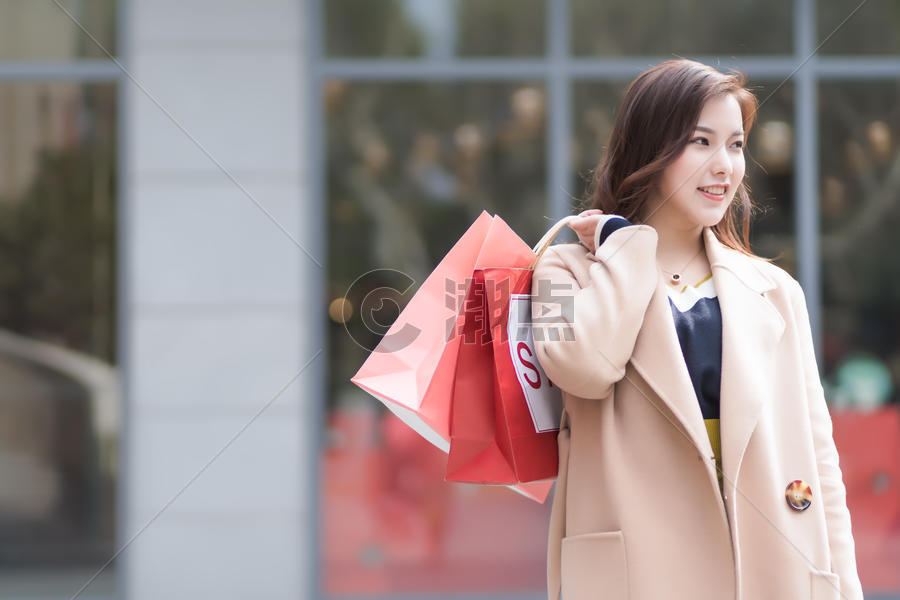 女性户外消费购物逛街图片素材免费下载